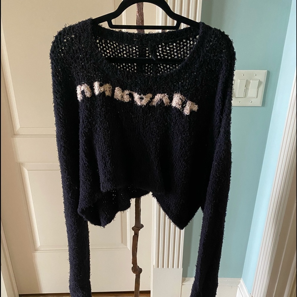 Black casual cropped sweater